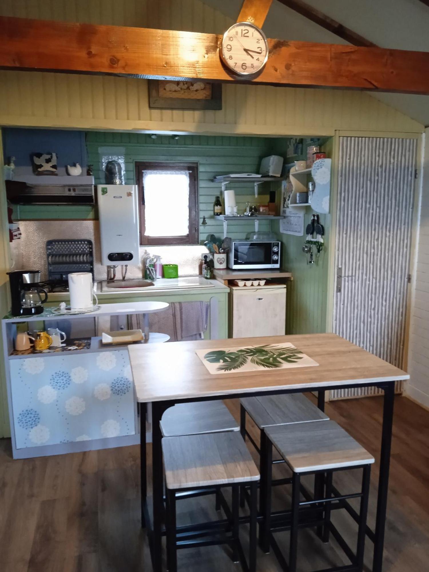 Le Chat Reveur Hotel Ardres Luaran gambar