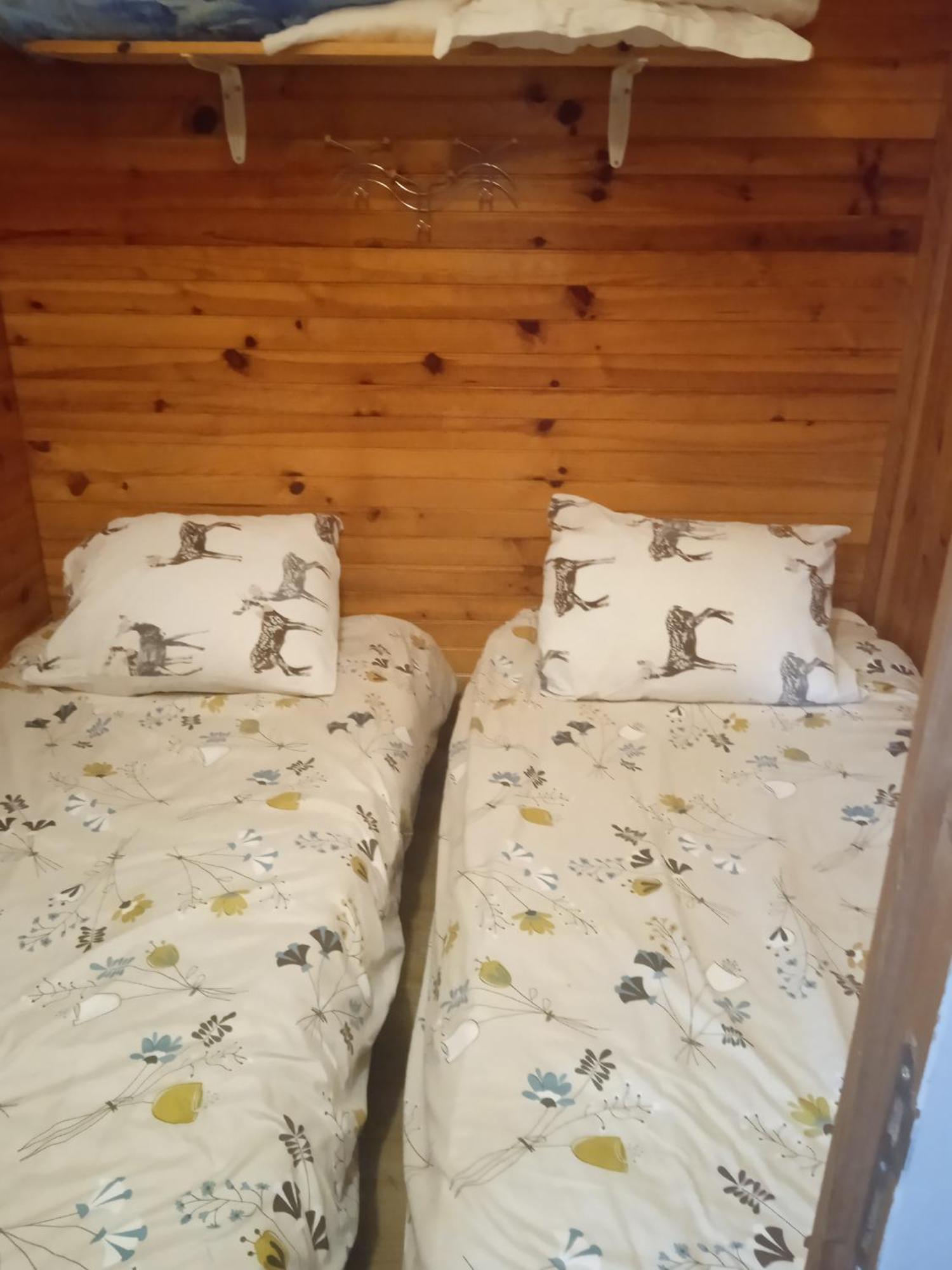 Le Chat Reveur Hotel Ardres Luaran gambar